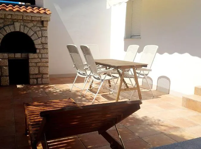 Lavender House Holiday home Mandre